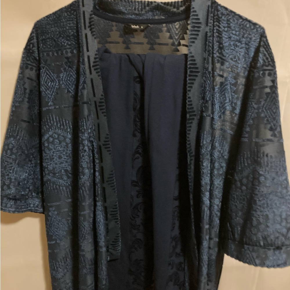 Velvet Blue Shaw and Pants - Size 8